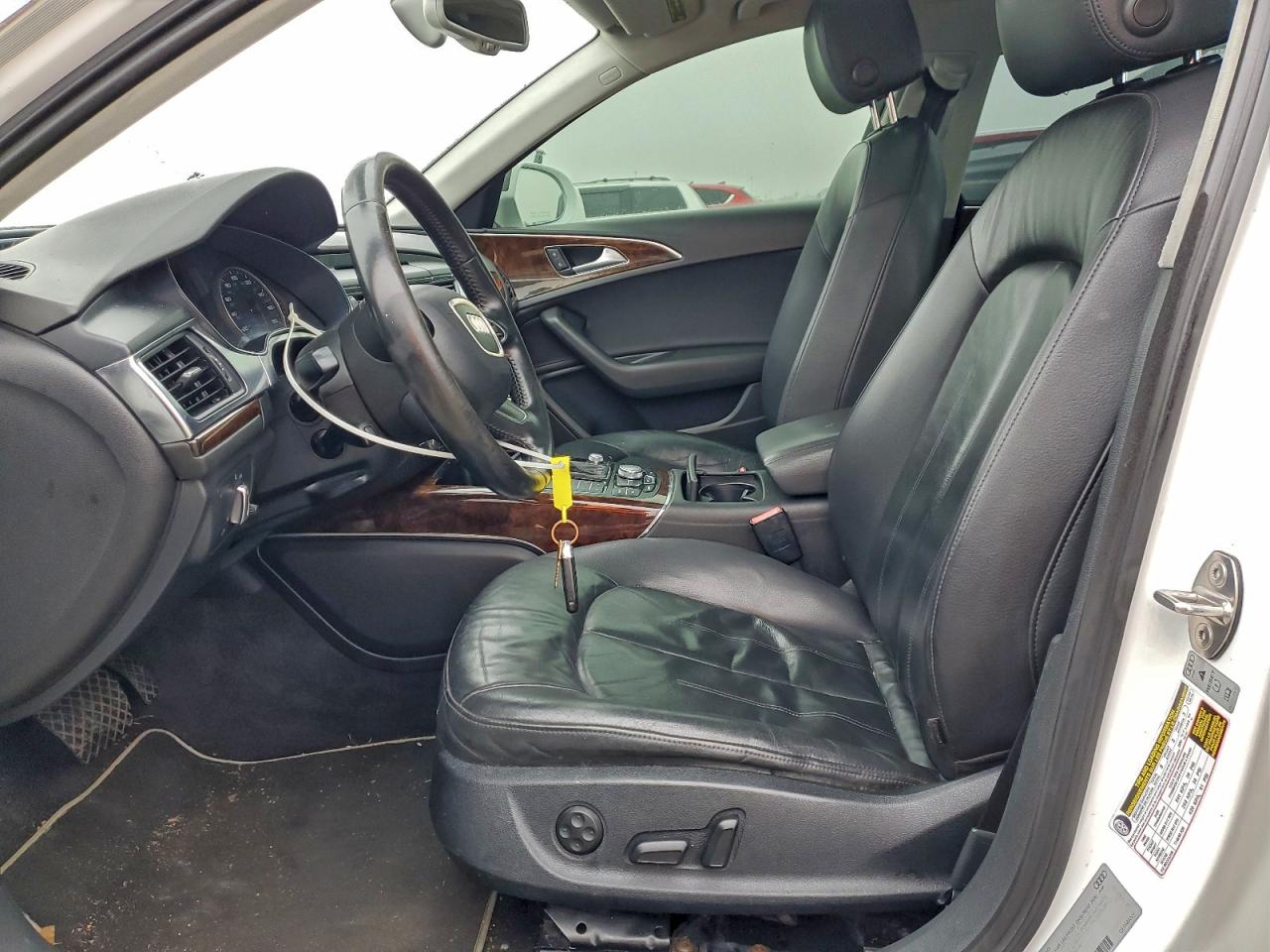 Фото: WAUCFAFC4EN083734