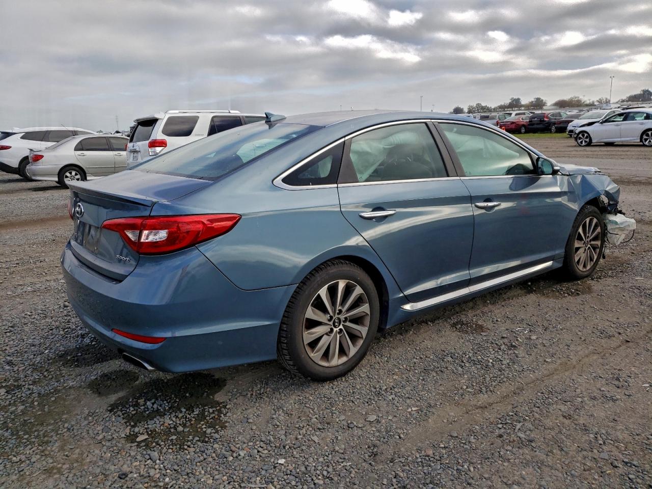 2015 Hyundai Sonata Sport VIN: 5NPE34AF1FH092075 Lot: 96638445