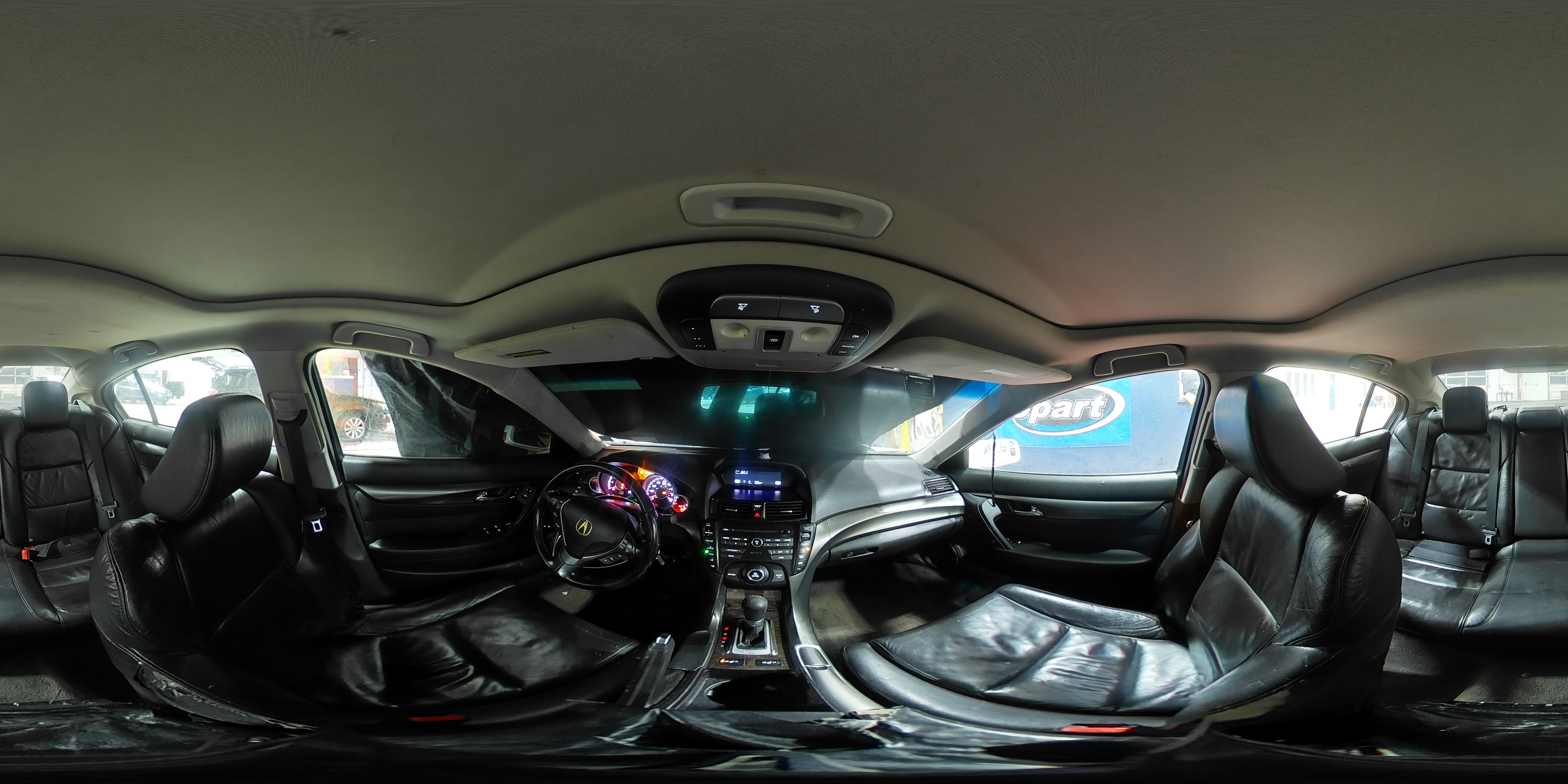 Фото: 19UUA8F24CA009838