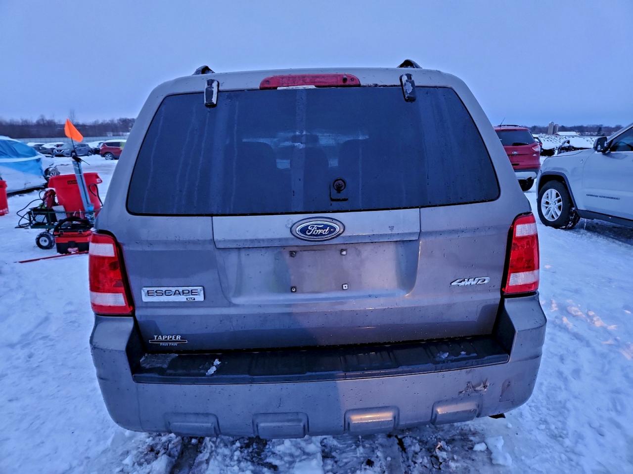 2009 Ford Escape Xlt VIN: 1FMCU93G99KC68122 Lot: 92750845
