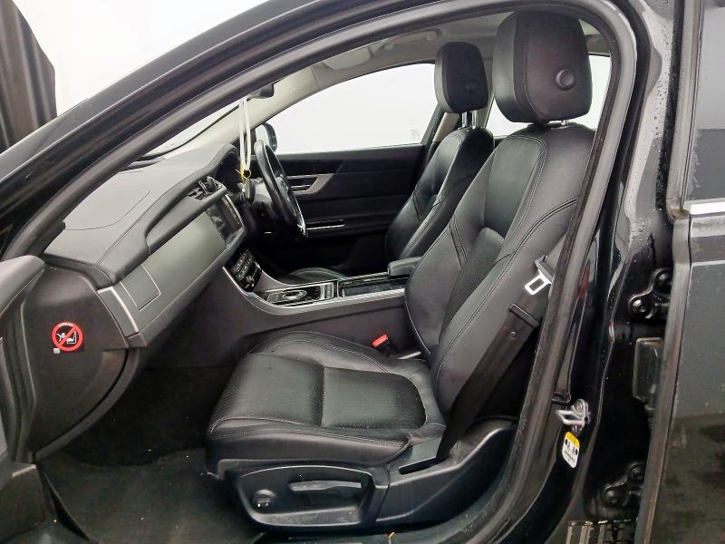 2016 JAGUAR XF 2.0D PRESTIGE 4DR AUTO