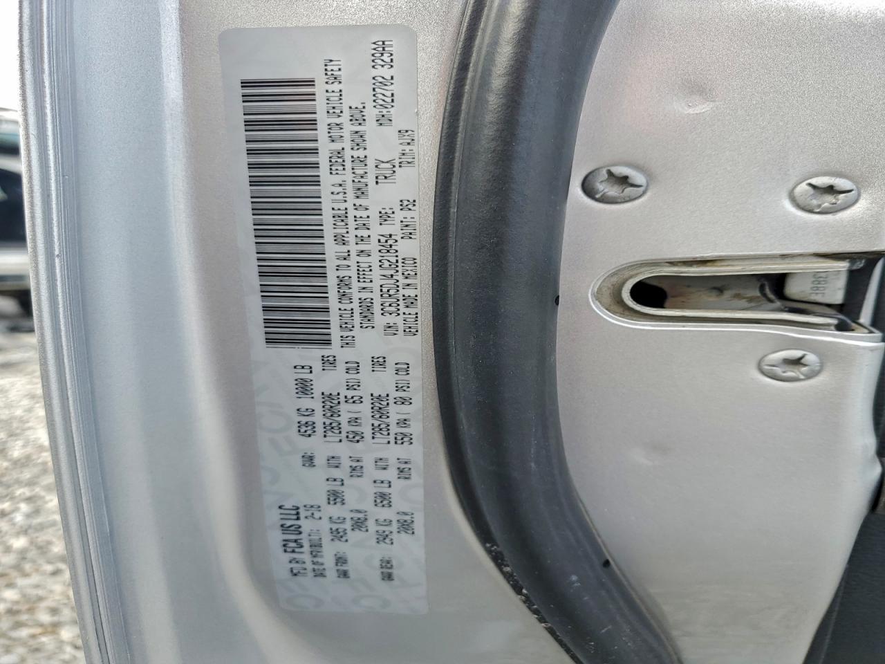 2018 Ram 2500 Slt VIN: 3C6UR5DJ4JG218454 Lot: 96474075