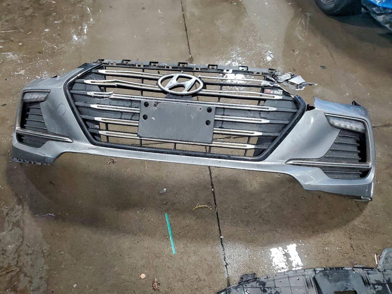 2017 Hyundai Elantra Sport VIN: KMHD04LB7HU366110 Lot: 95904705