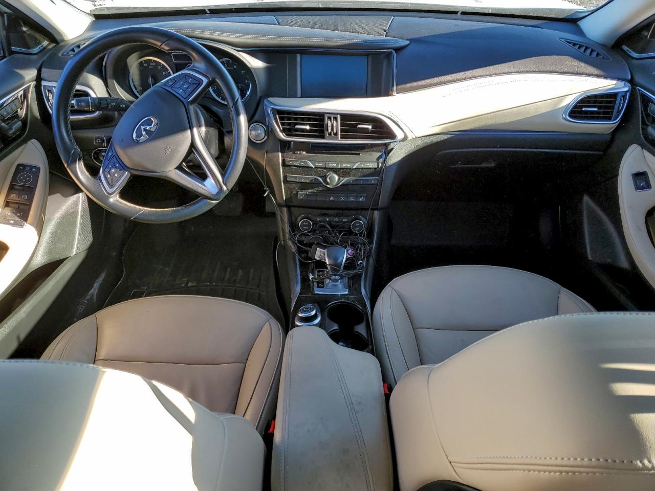 2018 Infiniti Qx30 Base VIN: SJKCH5CRXJA054931 Lot: 96826395