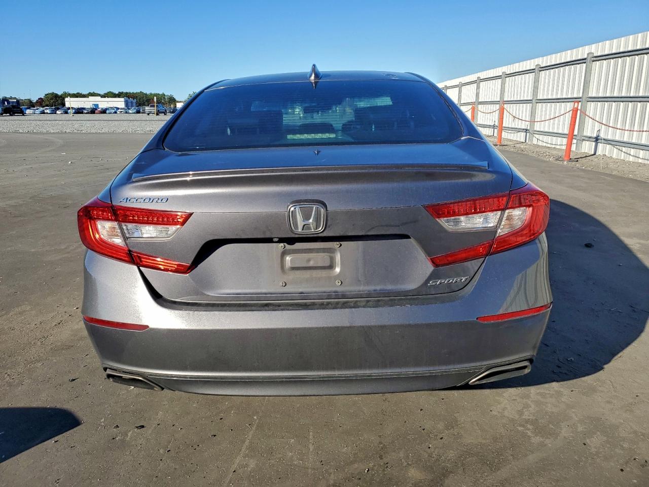2018 Honda Accord Sport VIN: 1HGCV1F35JA197704 Lot: 97939815