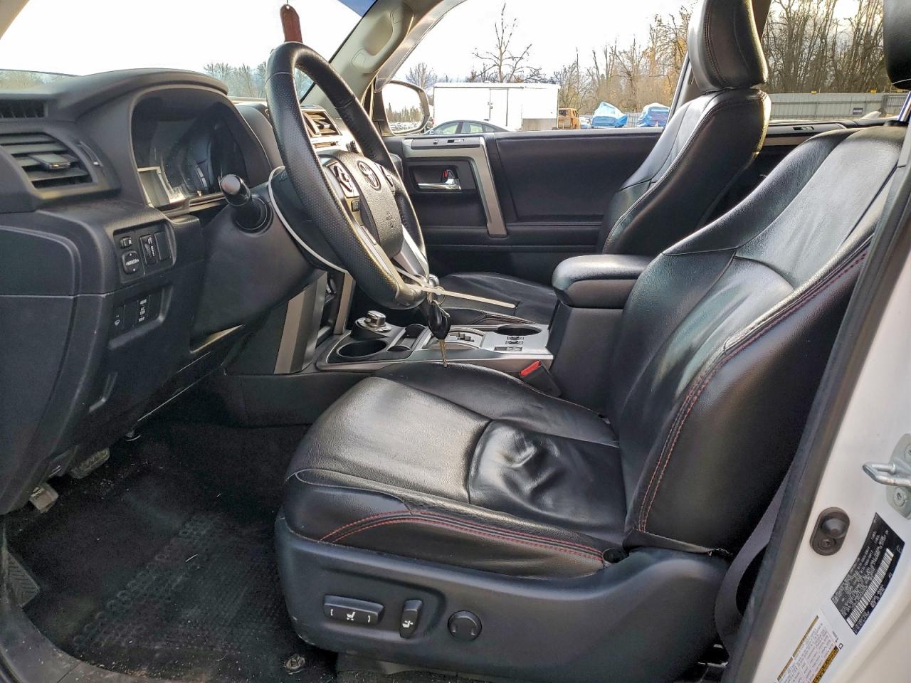 2017 Toyota 4Runner Sr5/Sr5 Premium VIN: JTEBU5JR6H5464606 Lot: 97022835