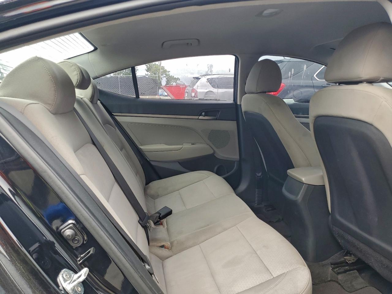 2018 Hyundai Elantra Se VIN: 5NPD74LF8JH318473 Lot: 94017735