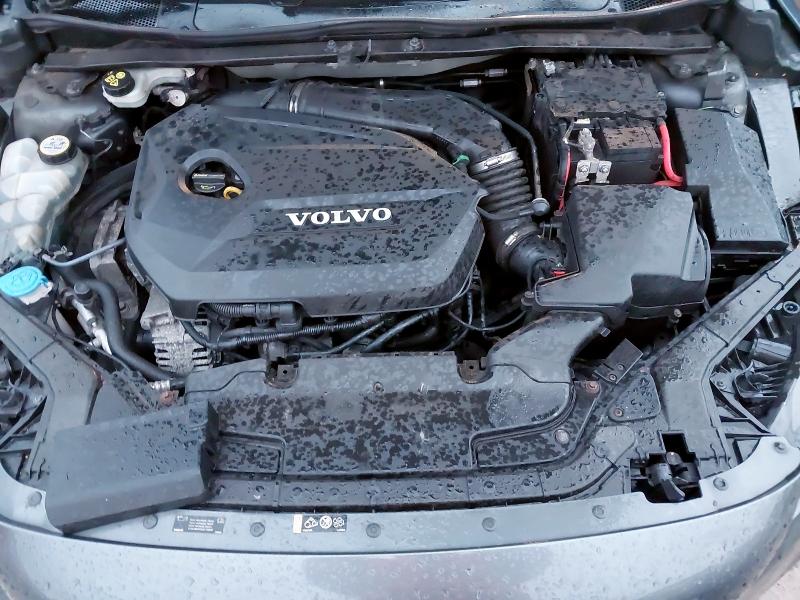 2013 VOLVO V40 T2 R DESIGN 5DR