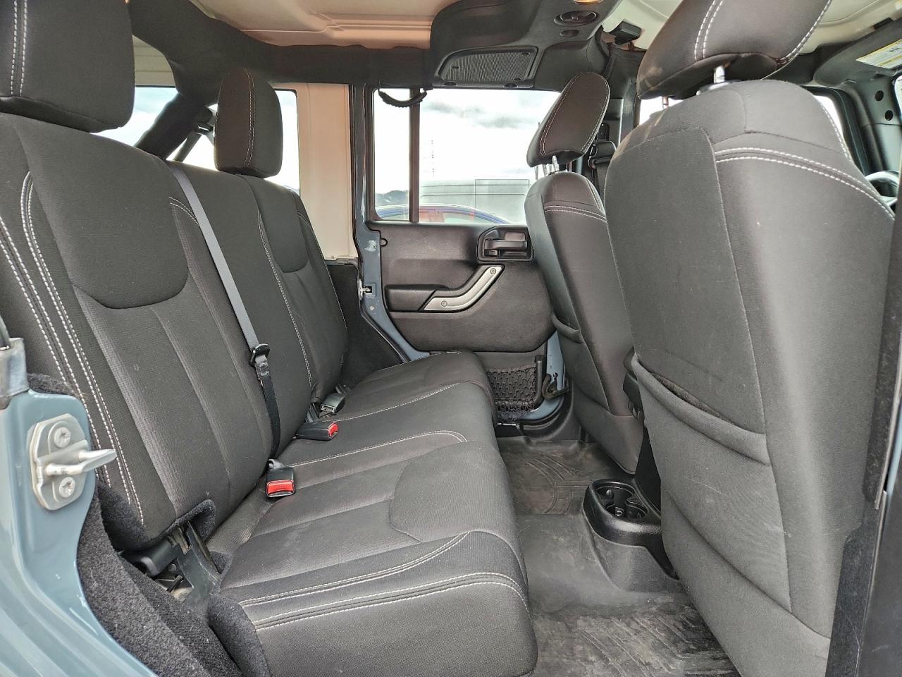 2015 Jeep Wrangler Unlimited Sahara VIN: 1C4BJWEG8FL734908 Lot: 95927695