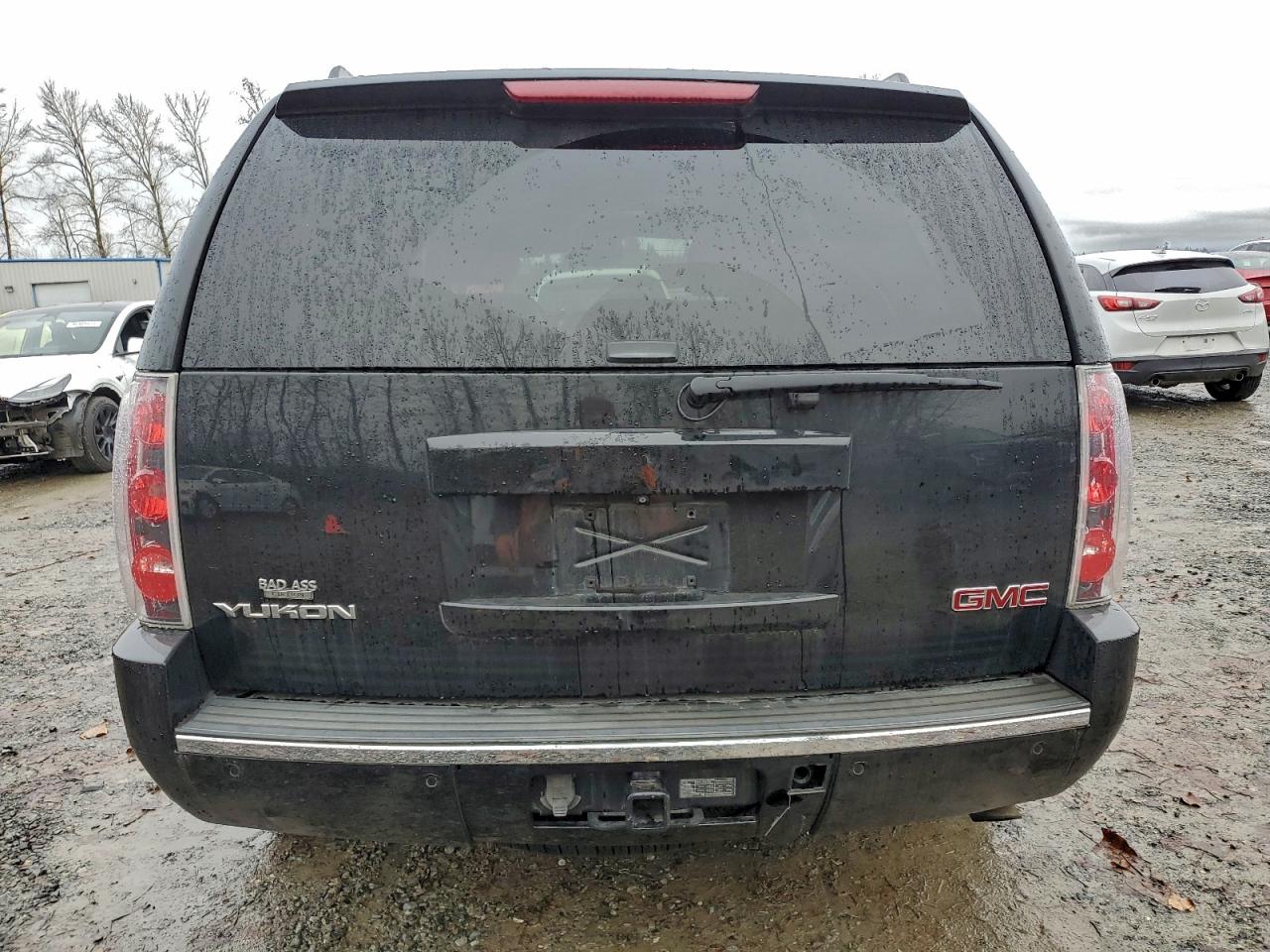 2007 GMC Yukon Denali VIN: 1GKFK63807J381379 Lot: 96780815