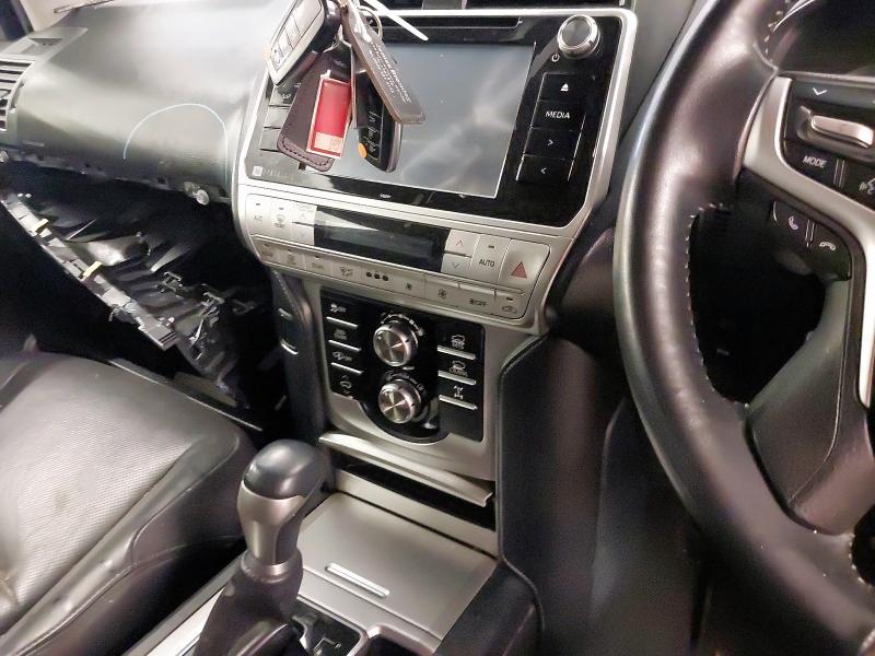 2019 TOYOTA LAND CRUISER 2.8 D-4D INVINCIBLE 5DR AUTO 7 SEATS