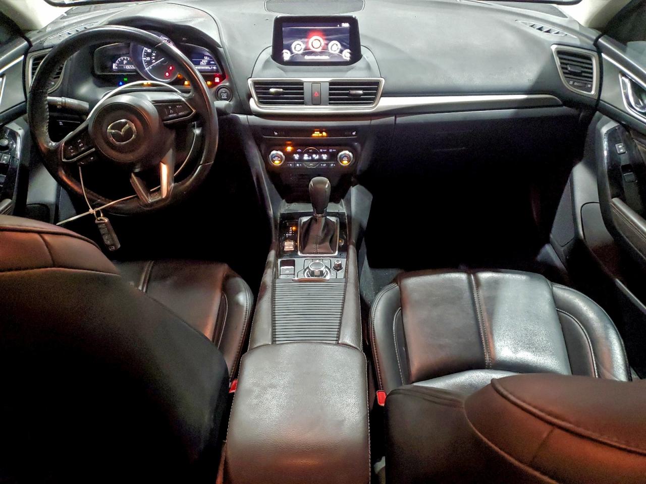 2018 Mazda 3 Touring VIN: 3MZBN1V39JM199113 Lot: 93868825