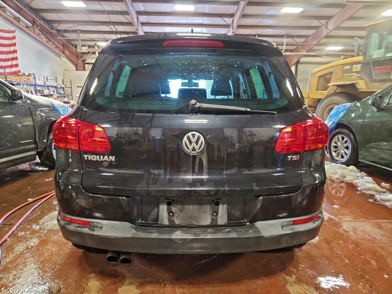 2017 Volkswagen Tiguan Wolfsburg VIN: WVGRV7AX4HK026691 Lot: 96330265