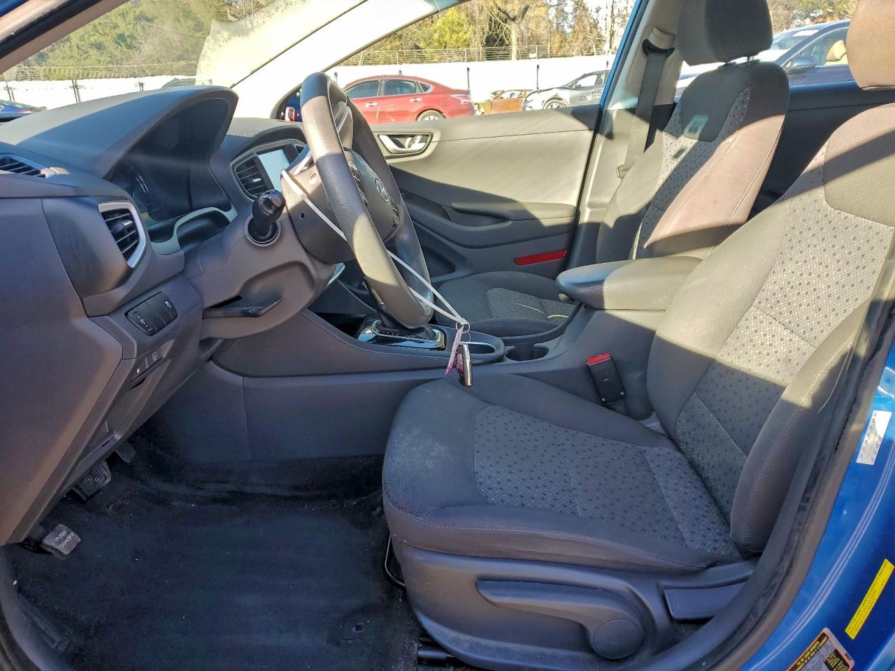 2017 Hyundai Ioniq Blue VIN: KMHC65LC7HU042079 Lot: 94295495