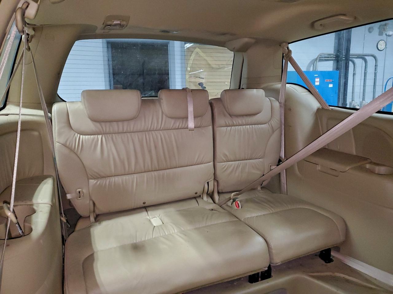 2010 Honda Odyssey Touring VIN: 5FNRL3H90AB063475 Lot: 96332865