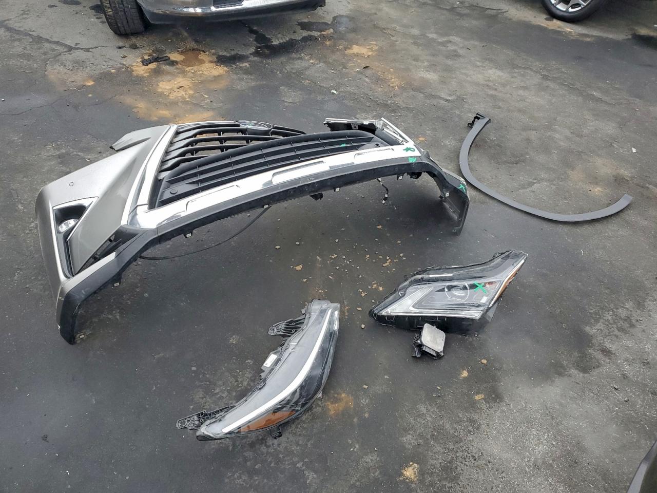 2018 Lexus Rx 450H Base VIN: 2T2BGMCA9JC025515 Lot: 96737055