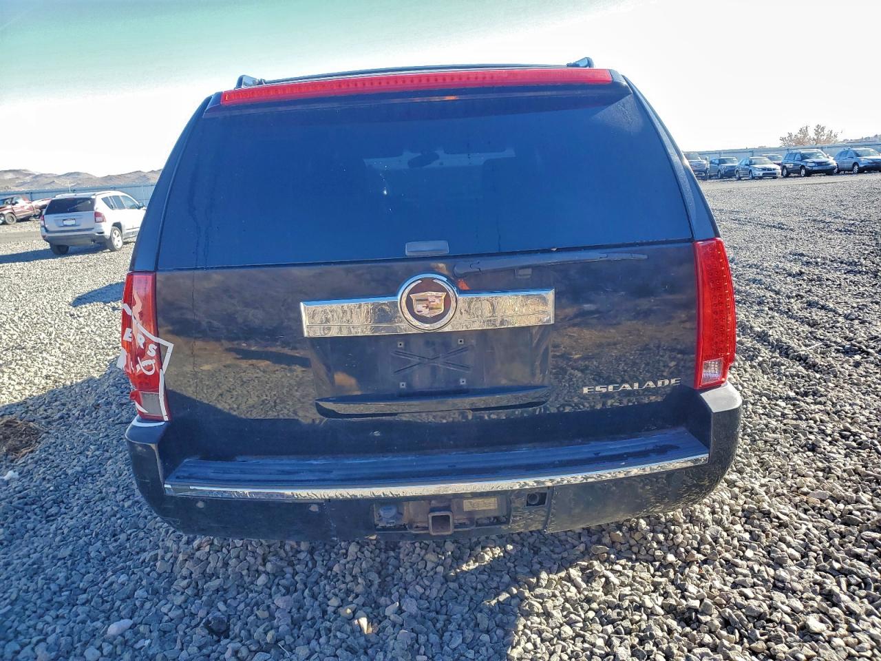 2008 Cadillac Escalade Luxury VIN: 1GYFK63848R248374 Lot: 94728605