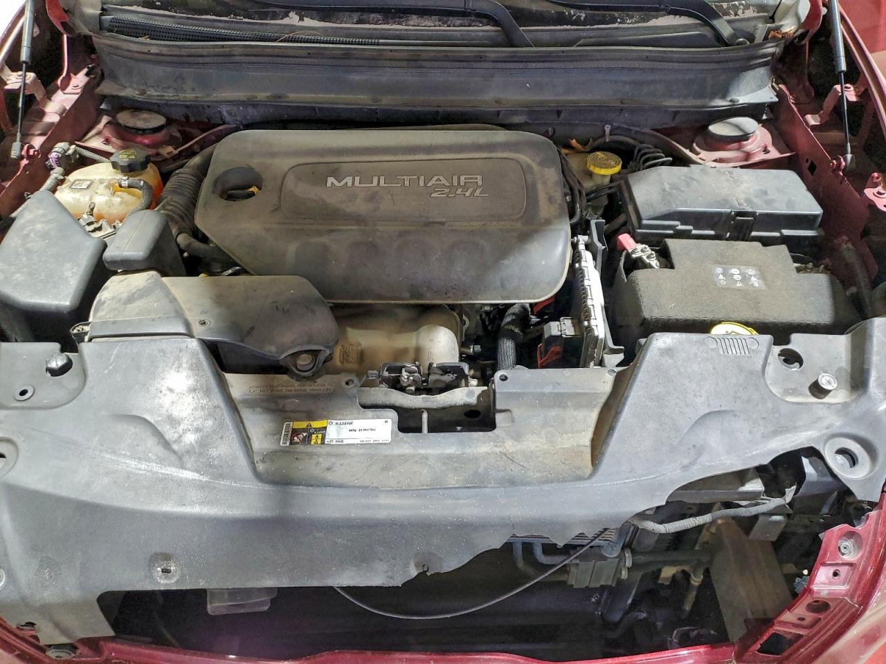 2015 Jeep Cherokee Latitude VIN: 1C4PJLCB1FW690261 Lot: 97192075