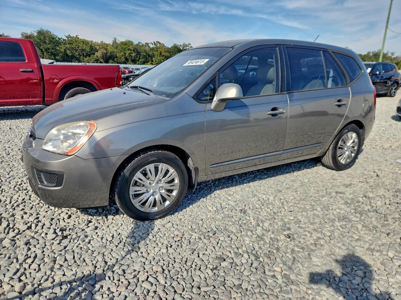 2009 Kia Rondo Lx