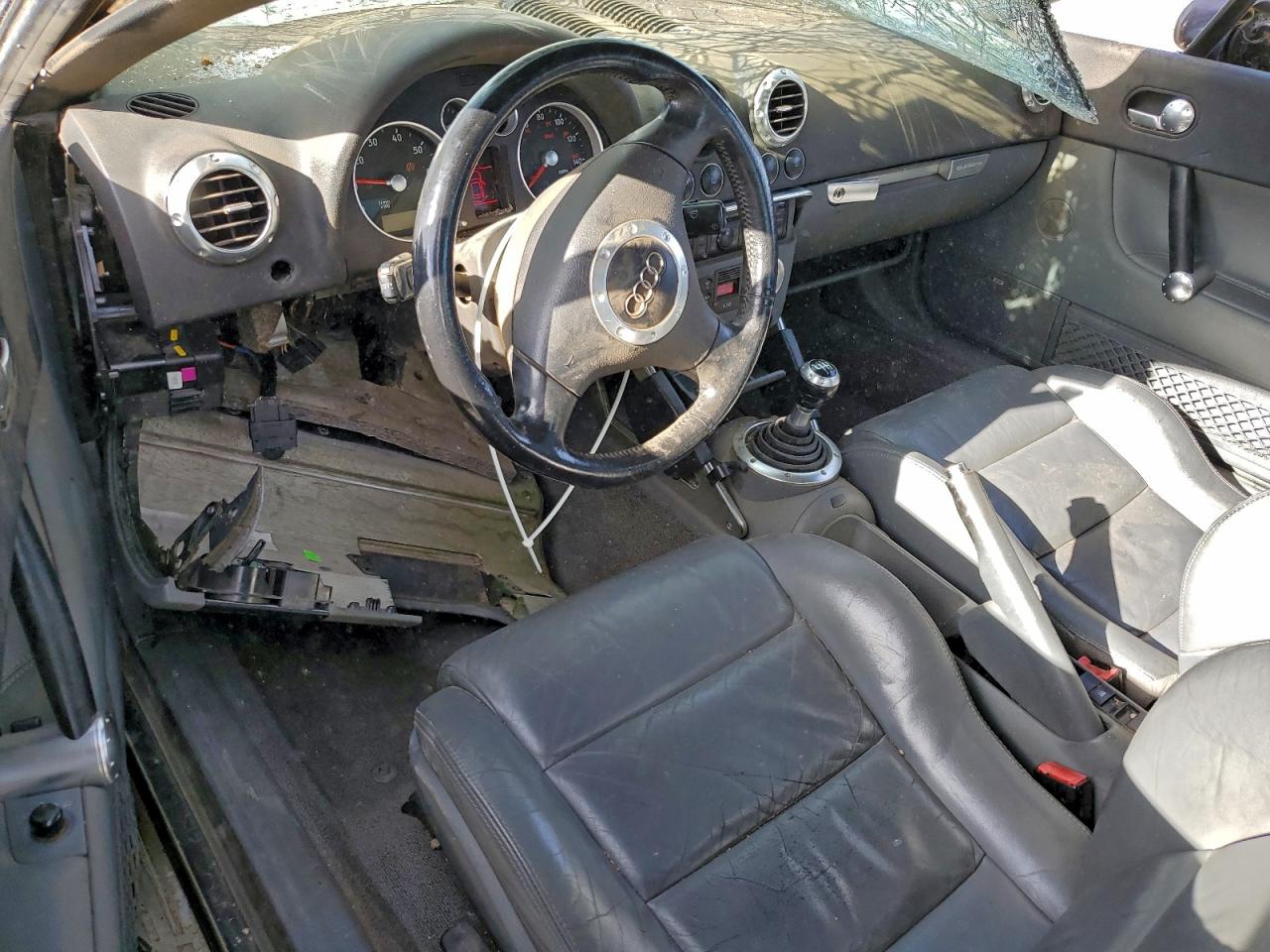 Фото: TRUUT28N211022247