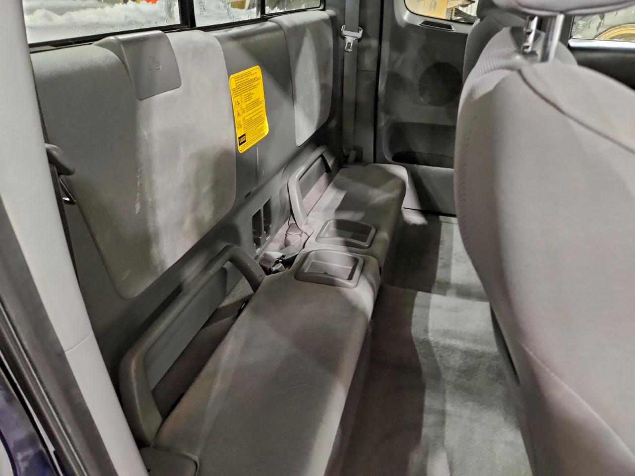 2007 Toyota Tacoma Access Cab VIN: 5TEUU42N37Z464125 Lot: 94060275