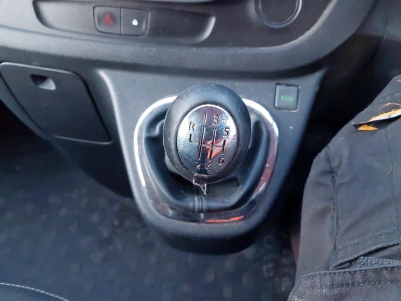 2018 RENAULT TRAFIC LL29 ENERGY DCI 125 SPORT NAV VAN