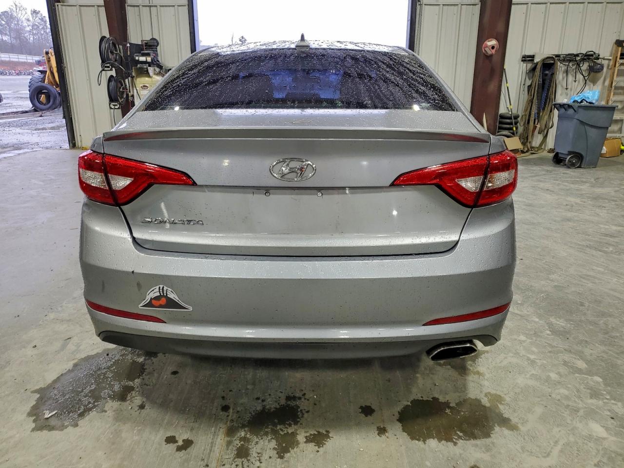 2015 Hyundai Sonata Se VIN: 5NPE24AF3FH173081 Lot: 95382635