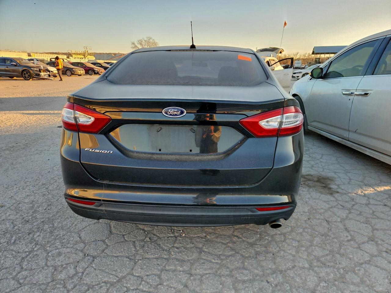 2014 Ford Fusion S VIN: 1FA6P0G77E5402669 Lot: 96849005
