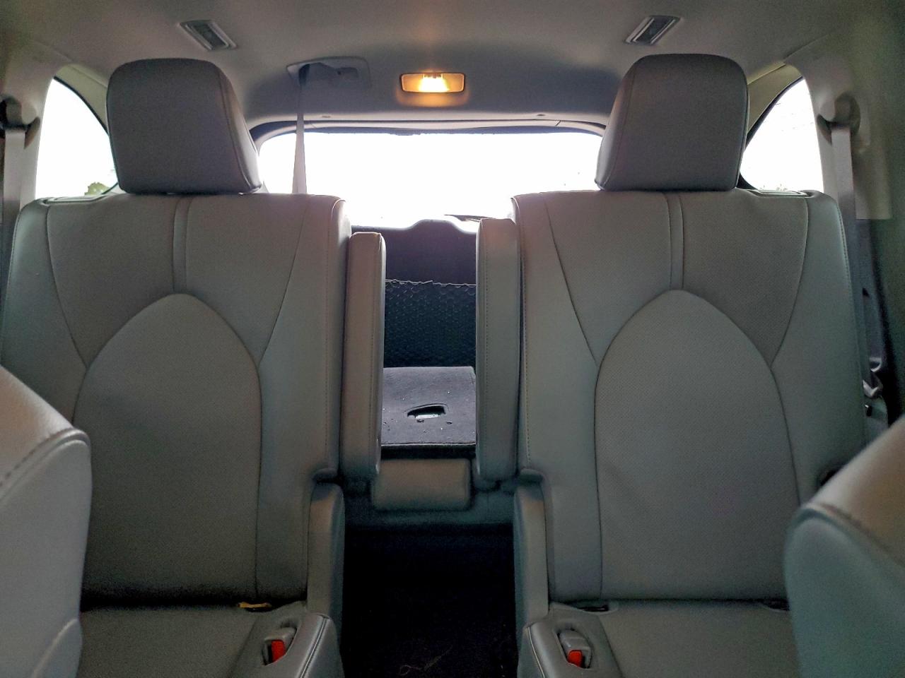 2022 Toyota Highlander Limited VIN: 5TDYZRAH4NS117361 Lot: 94936905