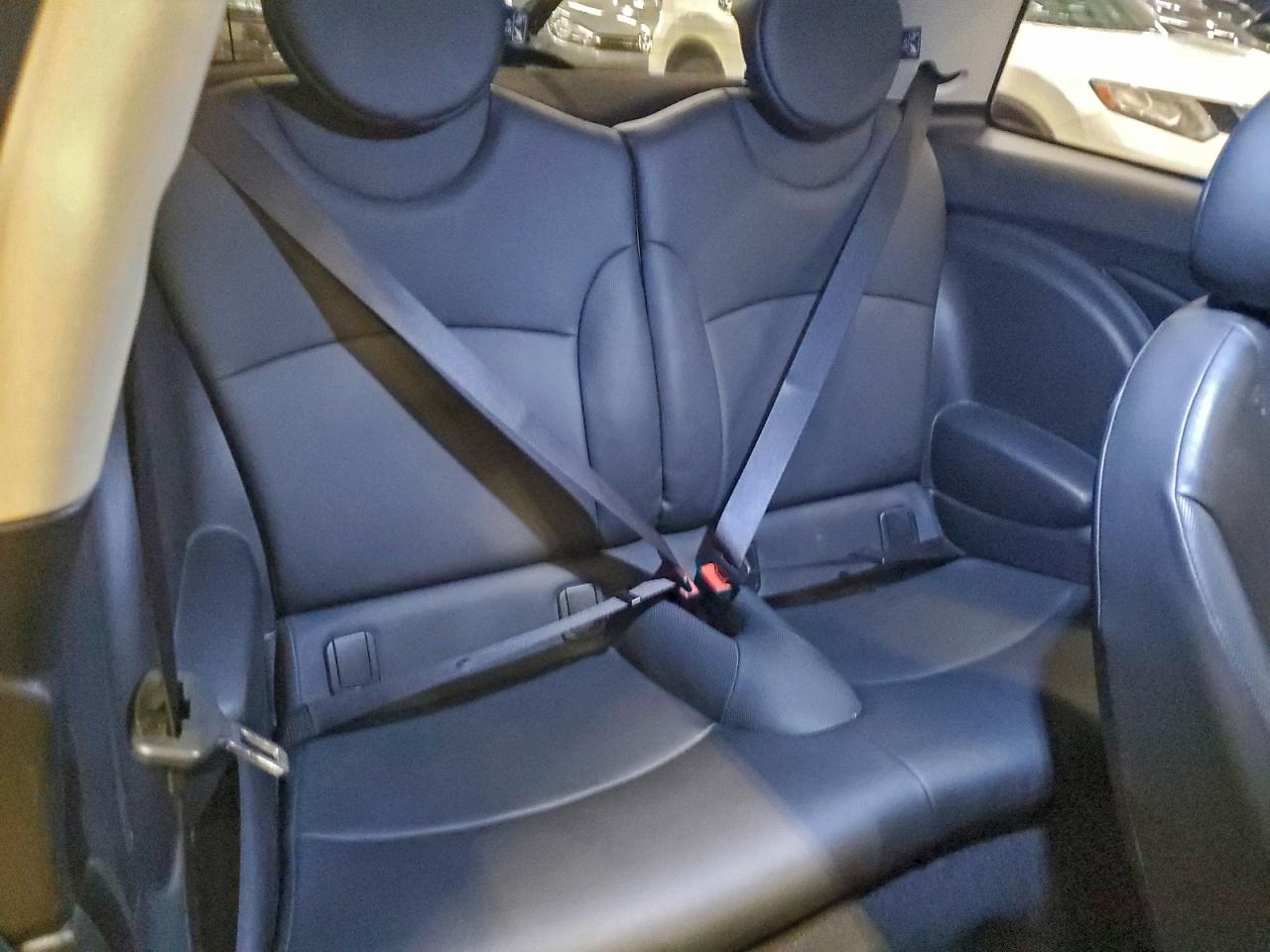 2013 Mini Cooper VIN: WMWSU3C55DT374899 Lot: 95313455