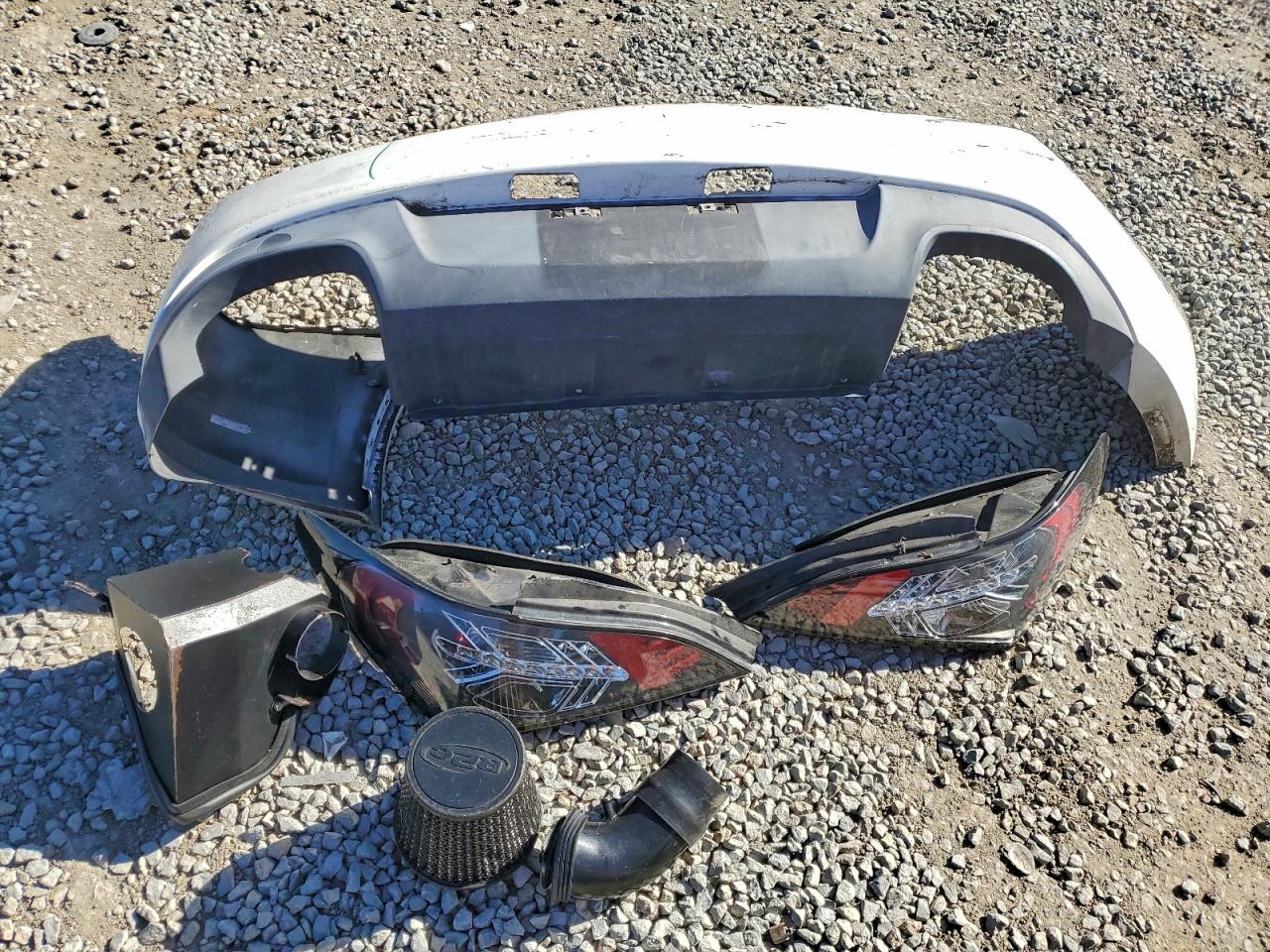 2010 Hyundai Genesis Coupe 3.8L VIN: KMHHU6KH7AU006848 Lot: 96496455