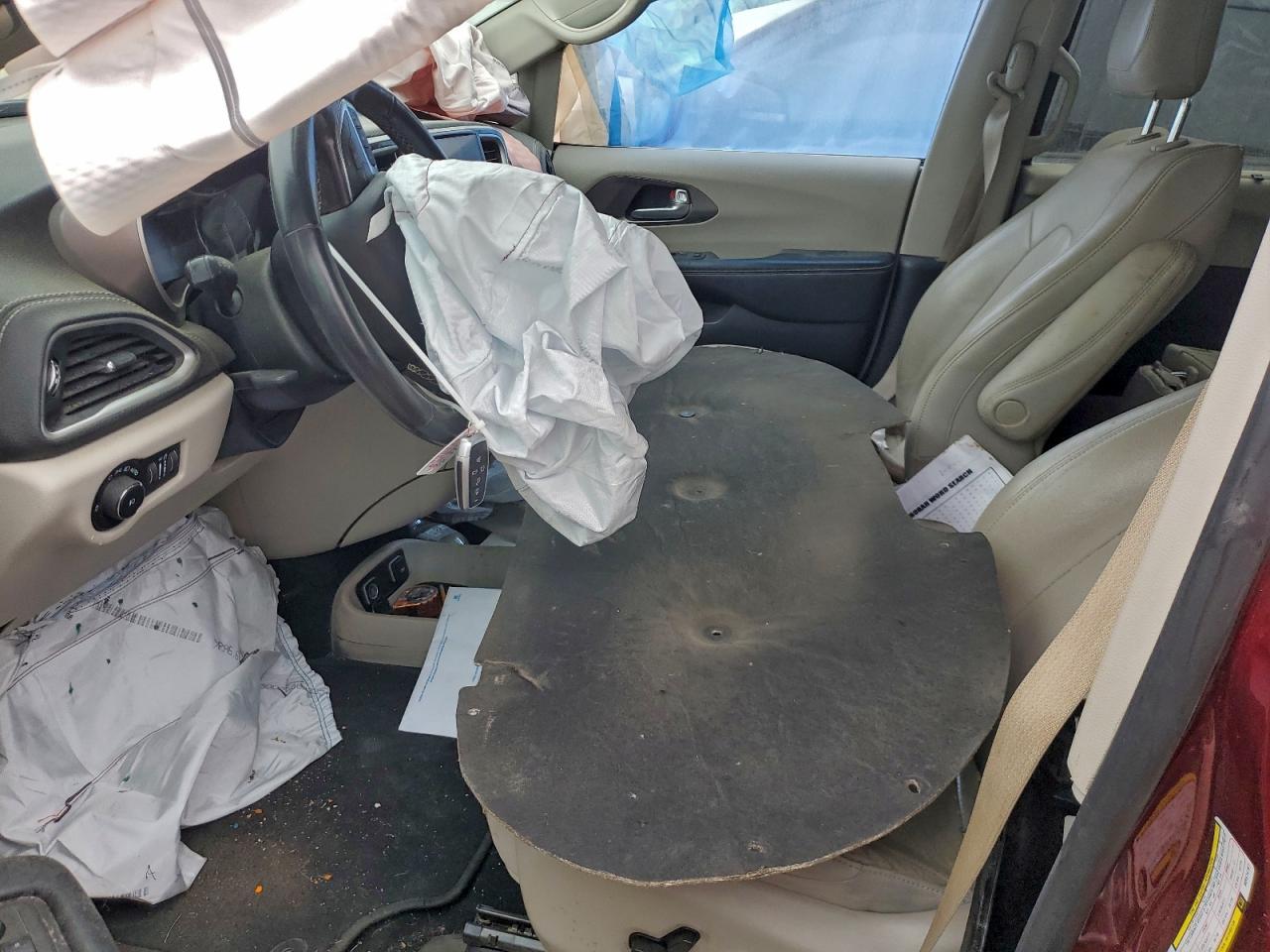 2021 Chrysler Pacifica Touring L VIN: 2C4RC1BG8MR574761 Lot: 90841345