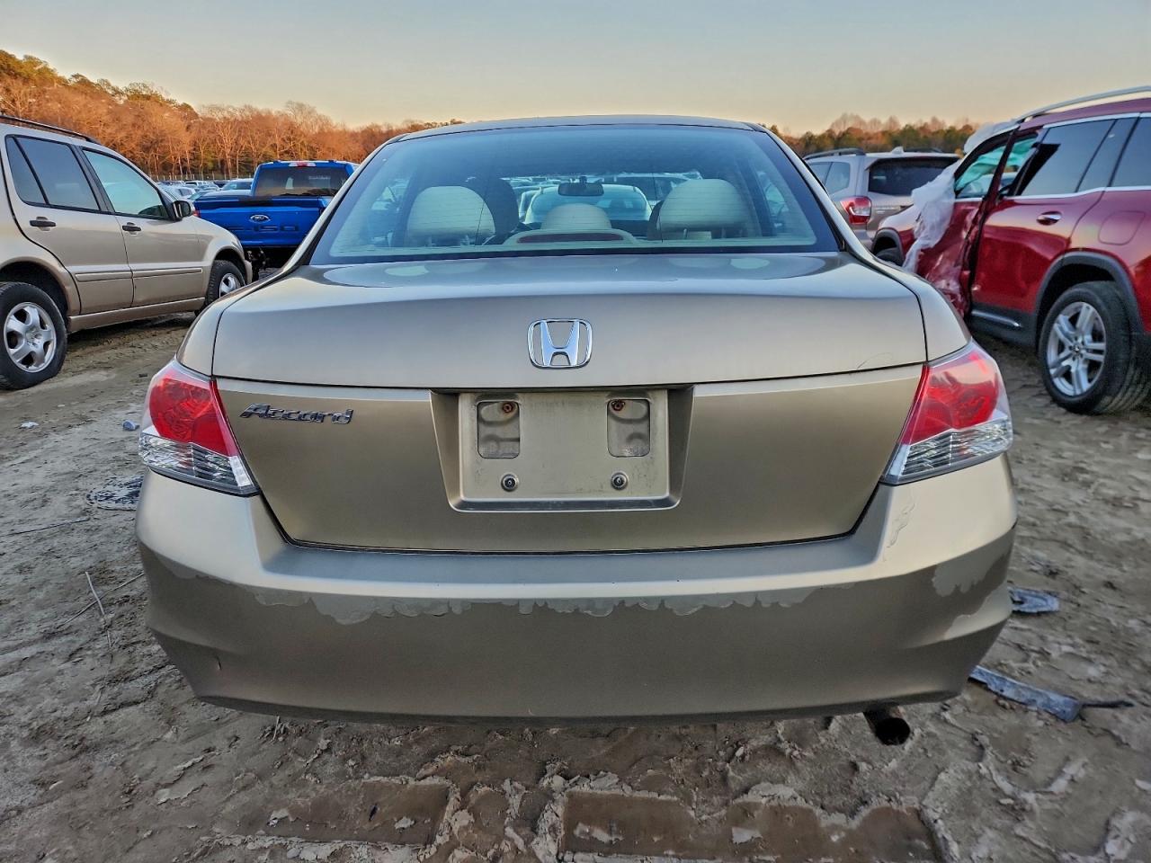 2009 Honda Accord Lx VIN: 1HGCP26399A177192 Lot: 94522675