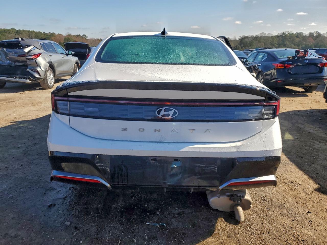 2025 Hyundai Sonata Sel VIN: KMHL64JA3SA488329 Lot: 95431685