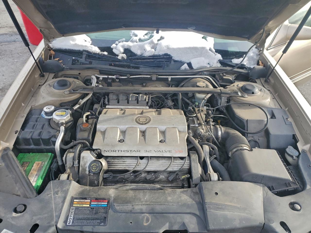 1998 Cadillac Deville VIN: 1G6KD54Y2WU713044 Lot: 95855525