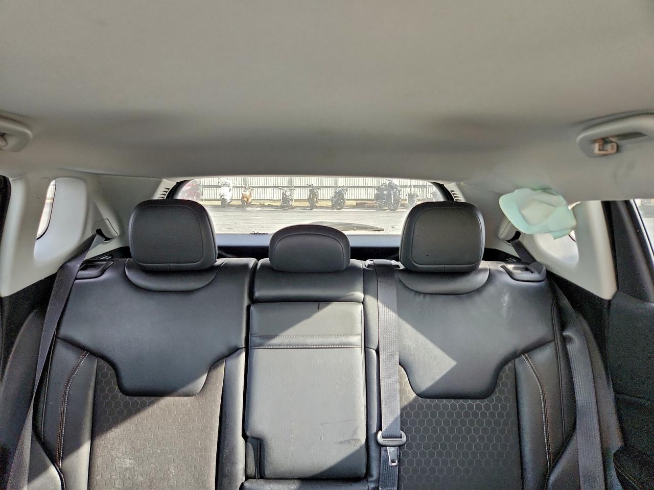 2017 Jeep Compass Latitude VIN: 3C4NJDBB7HT665632 Lot: 97636225