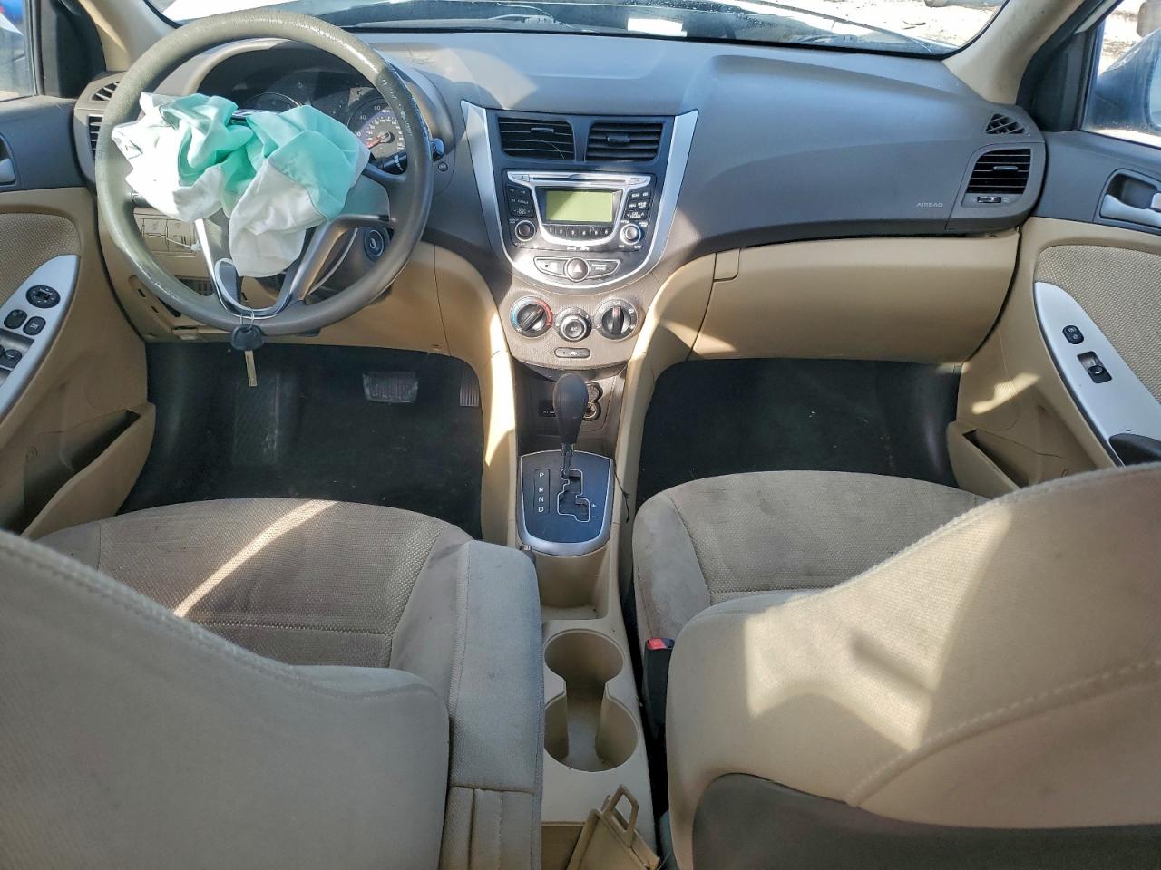 2013 Hyundai Accent Gls VIN: KMHCT4AE9DU447698 Lot: 95902125