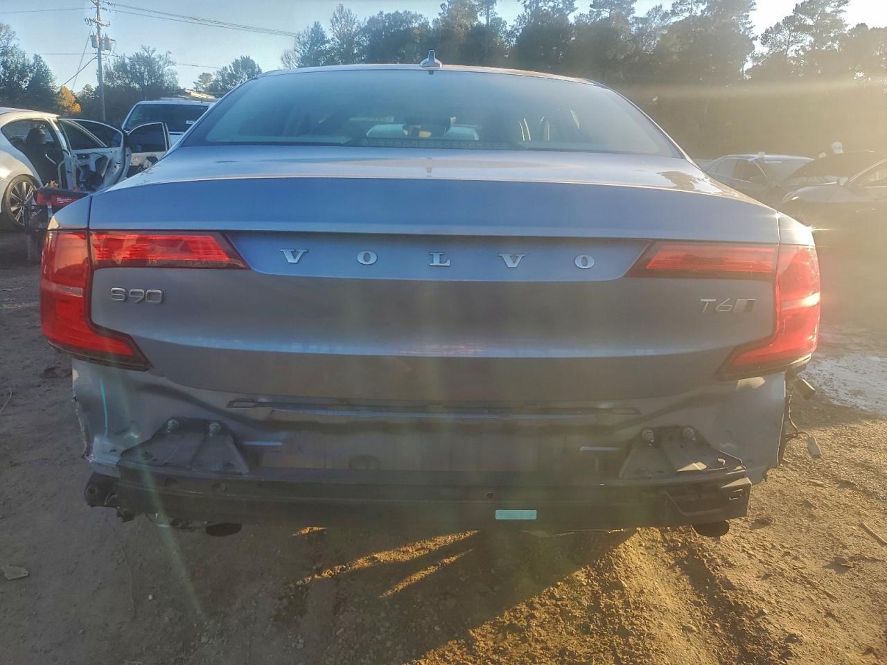 2017 Volvo S90 T6 Inscription VIN: YV1A22ML9H1001193 Lot: 96564135