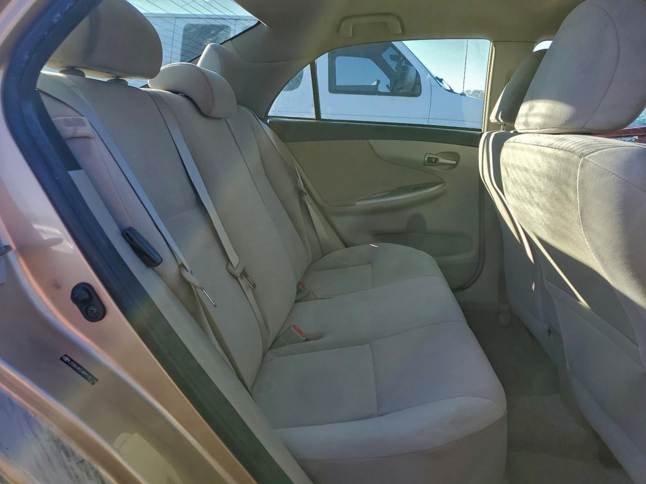 2011 Toyota Corolla Base VIN: JTDBU4EE8B9131779 Lot: 94776035