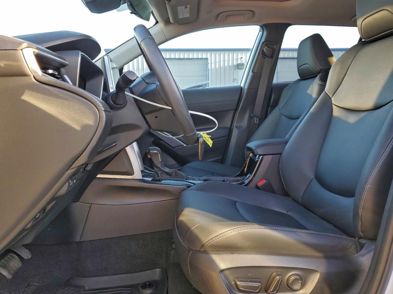 2024 Toyota Corolla Cross Xle VIN: 7MUDAAAG4RV088048 Lot: 94765015