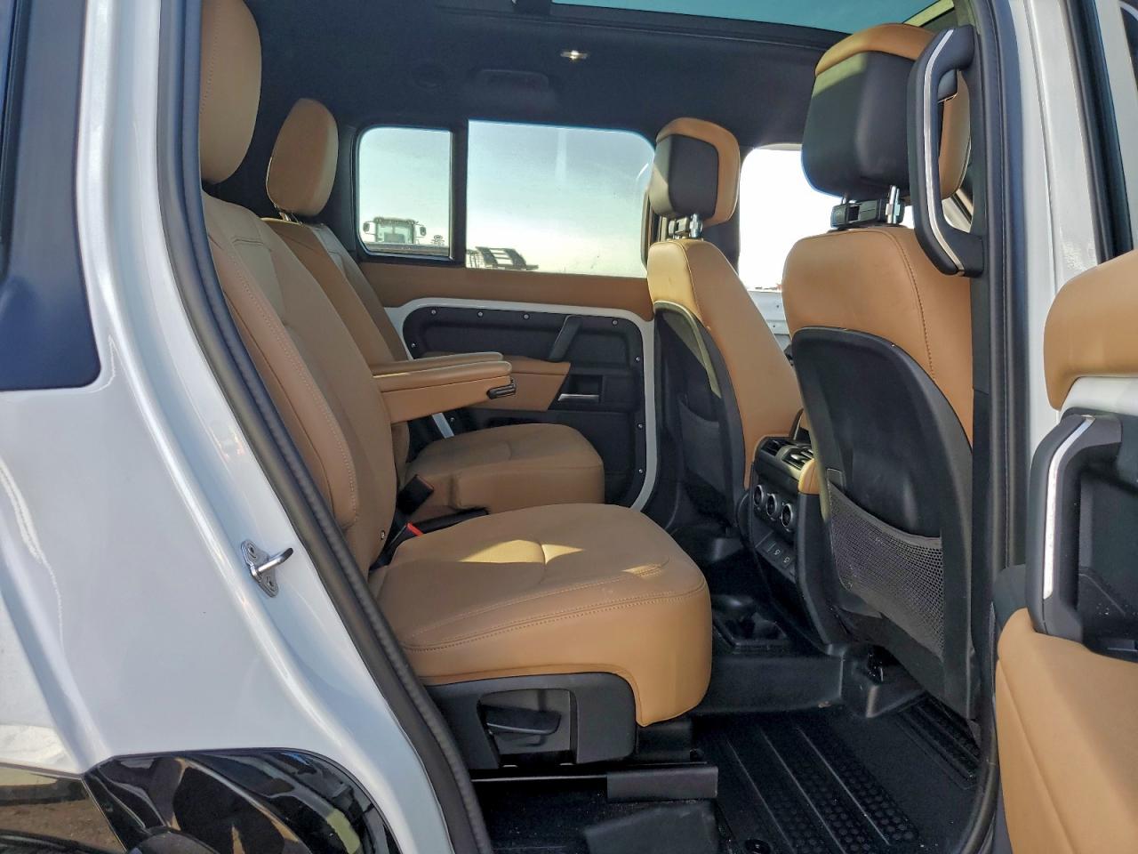 2025 Land Rover Defender 130 X-Dynamic Se VIN: SALE2FEU1S2455146 Lot: 96387535