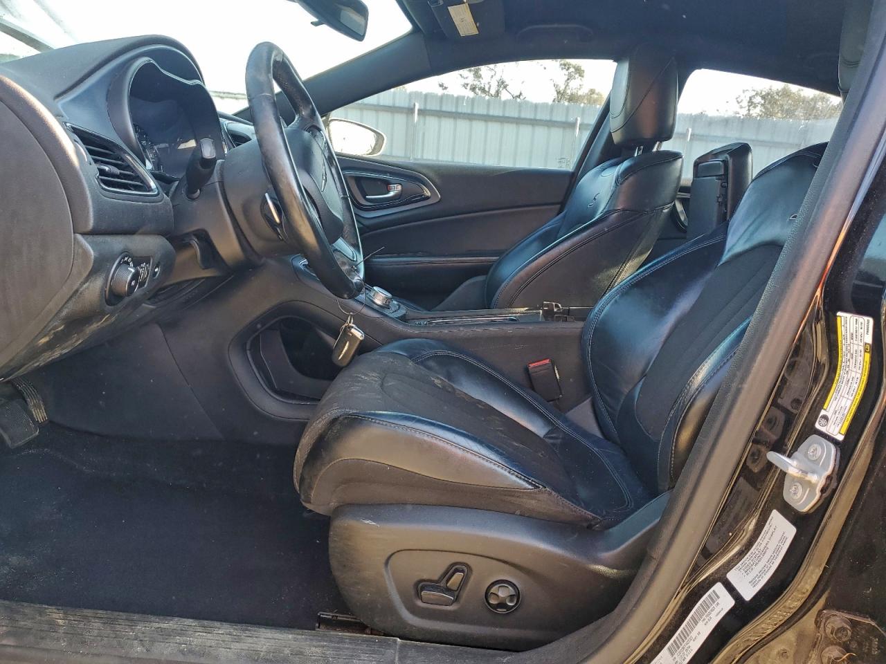 2015 Chrysler 200 S VIN: 1C3CCCBB7FN625323 Lot: 95831795