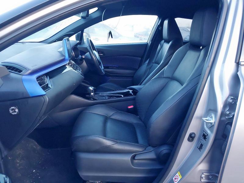 2017 TOYOTA C-HR 1.8 HYBRID DYNAMIC 5DR CVT