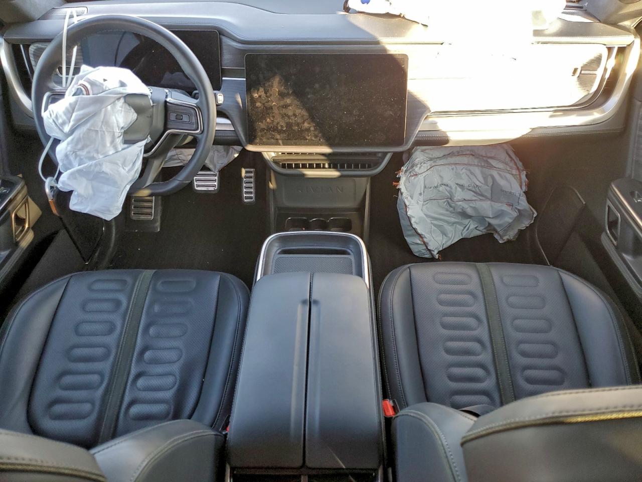 2023 Rivian R1S Adventure VIN: 7PDSGABA6PN018752 Lot: 93995375