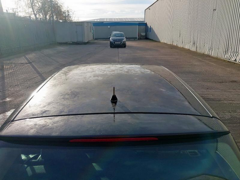 2005 VOLKSWAGEN GOLF 1.9 S TDI 5DR [AC]