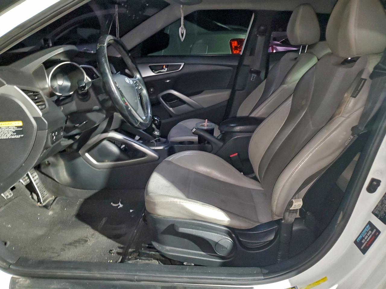 2013 Hyundai Veloster VIN: KMHTC6AD0DU157482 Lot: 95796345