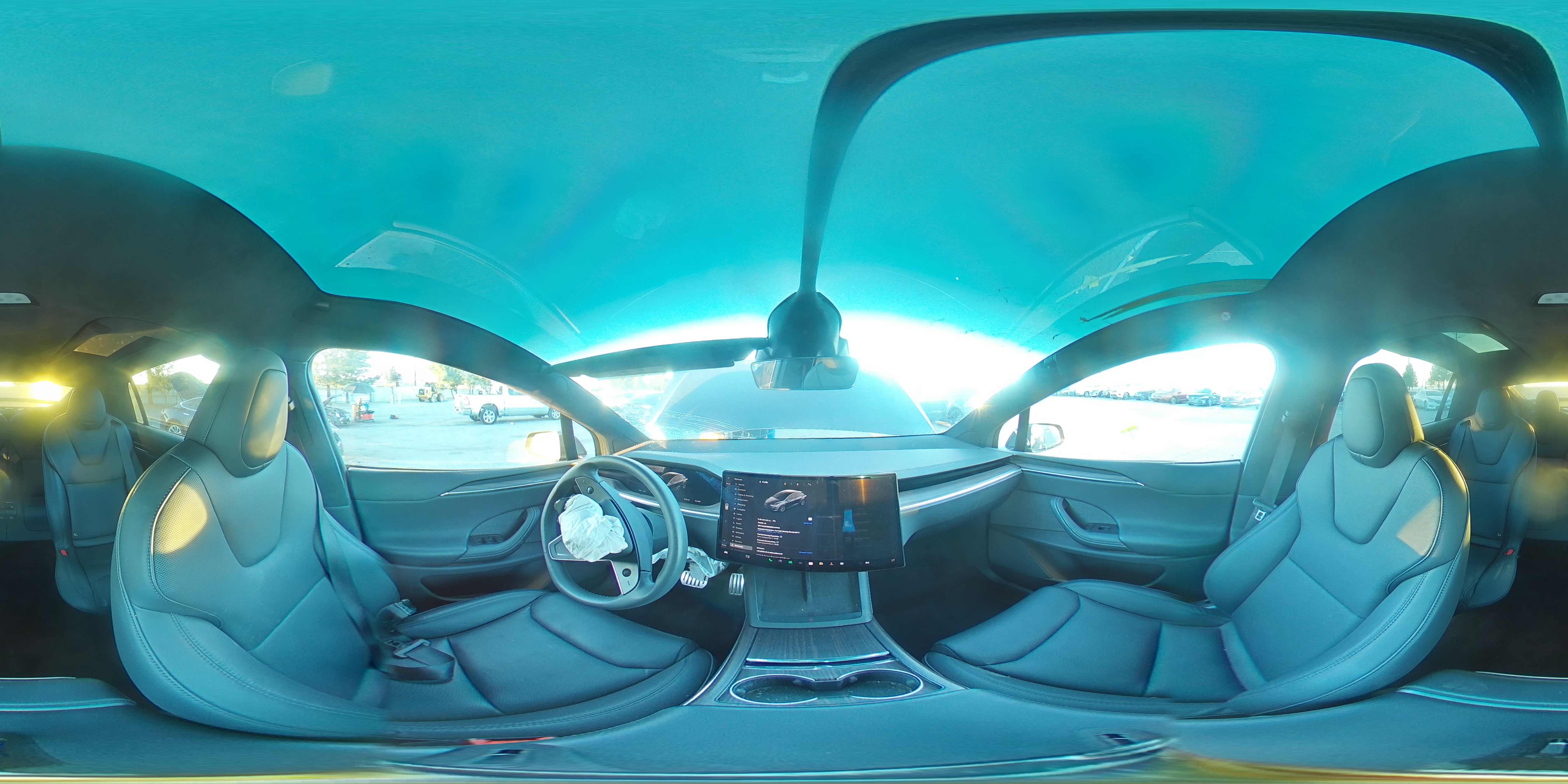 2024 Tesla Model X VIN: 7SAXCBE52RF444746 Lot: 94636865