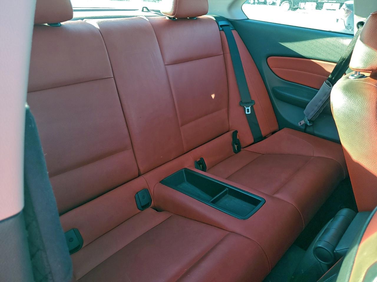 Фото: WBAUP7C59DVP24952