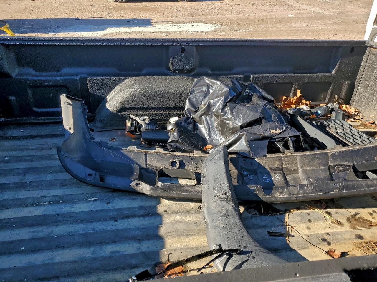 2006 Chevrolet Silverado C2500 Heavy Duty VIN: 1GCHC23U66F270814 Lot: 94767875