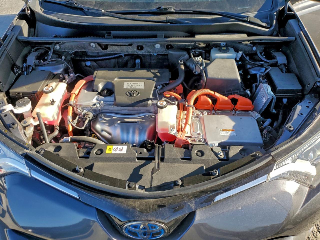 2018 Toyota Rav4 Hv Le VIN: JTMRJREV0JD158667 Lot: 95149085